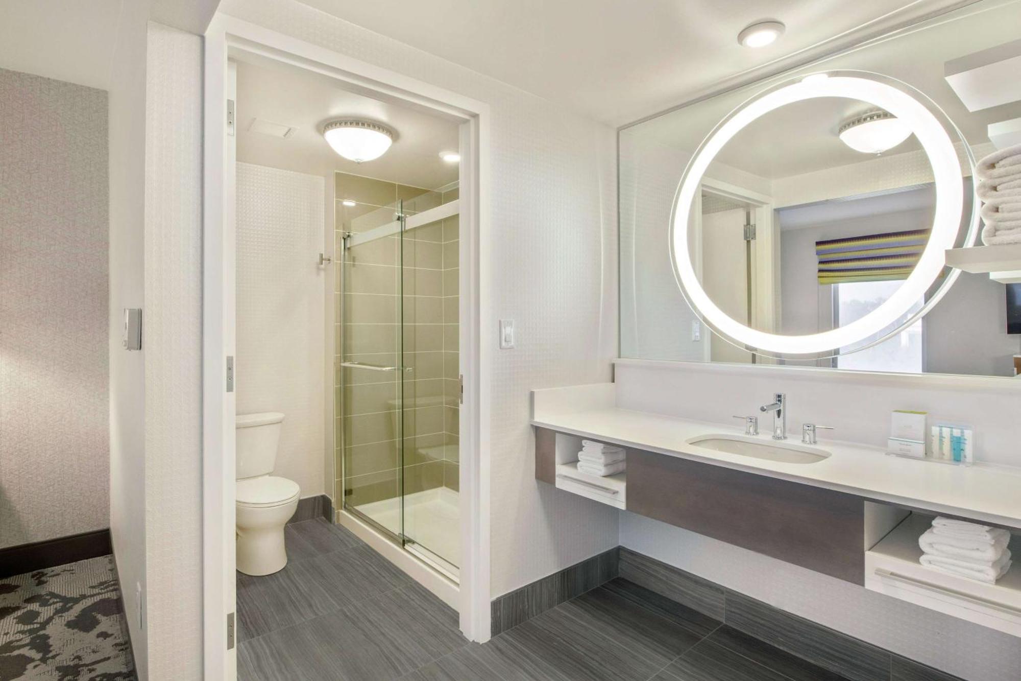 Hampton Inn & Suites Raleigh-Durham Airport-Brier Creek Екстериор снимка