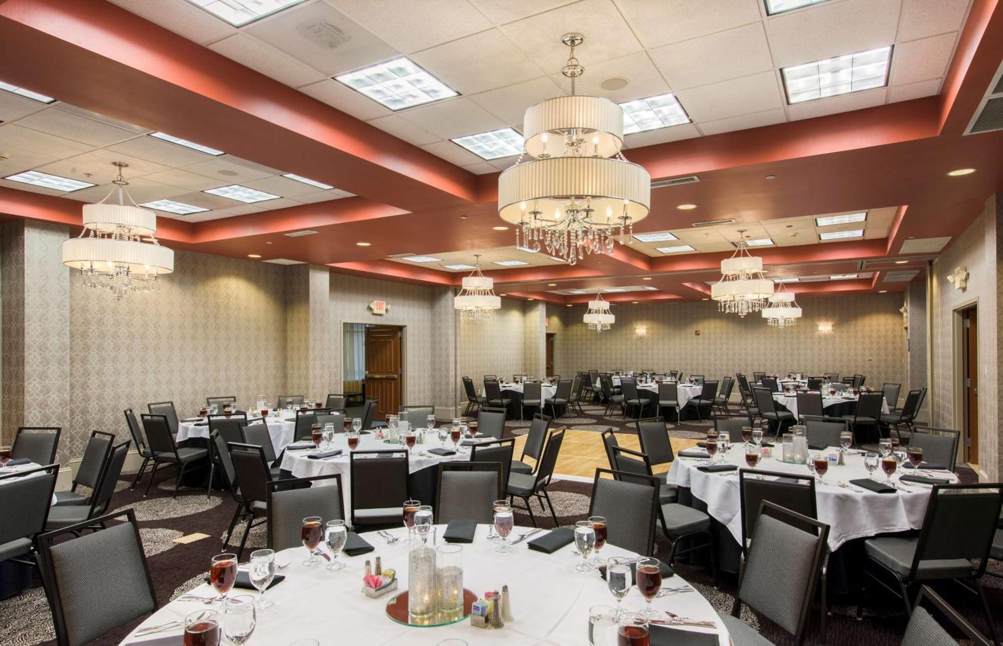 Hampton Inn & Suites Raleigh-Durham Airport-Brier Creek Екстериор снимка