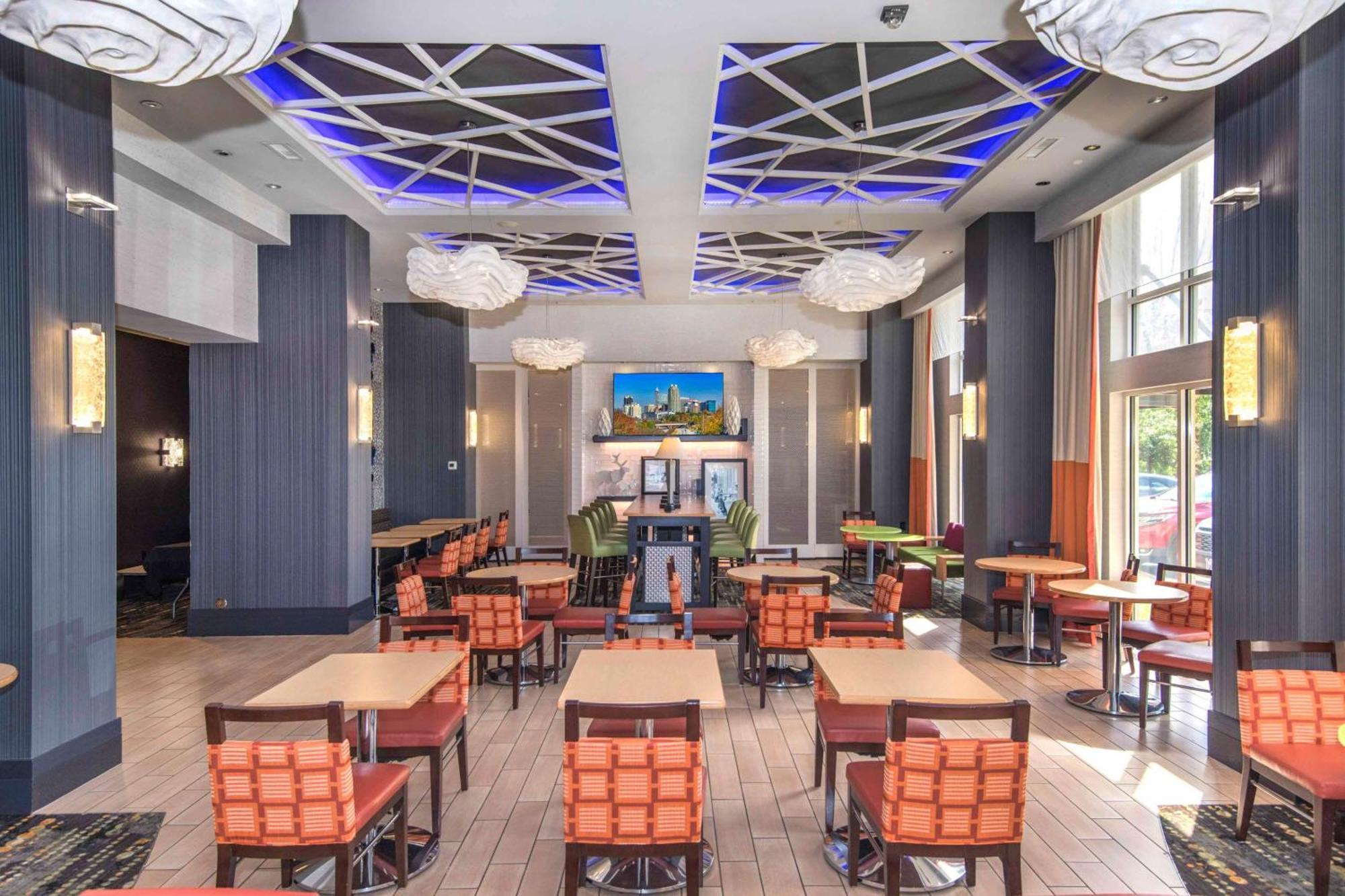 Hampton Inn & Suites Raleigh-Durham Airport-Brier Creek Екстериор снимка