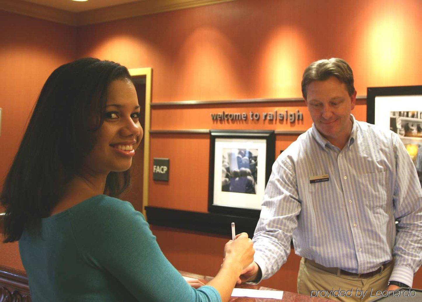Hampton Inn & Suites Raleigh-Durham Airport-Brier Creek Екстериор снимка